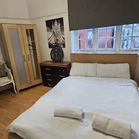 London Edgware Station Apartment מראה חיצוני תמונה