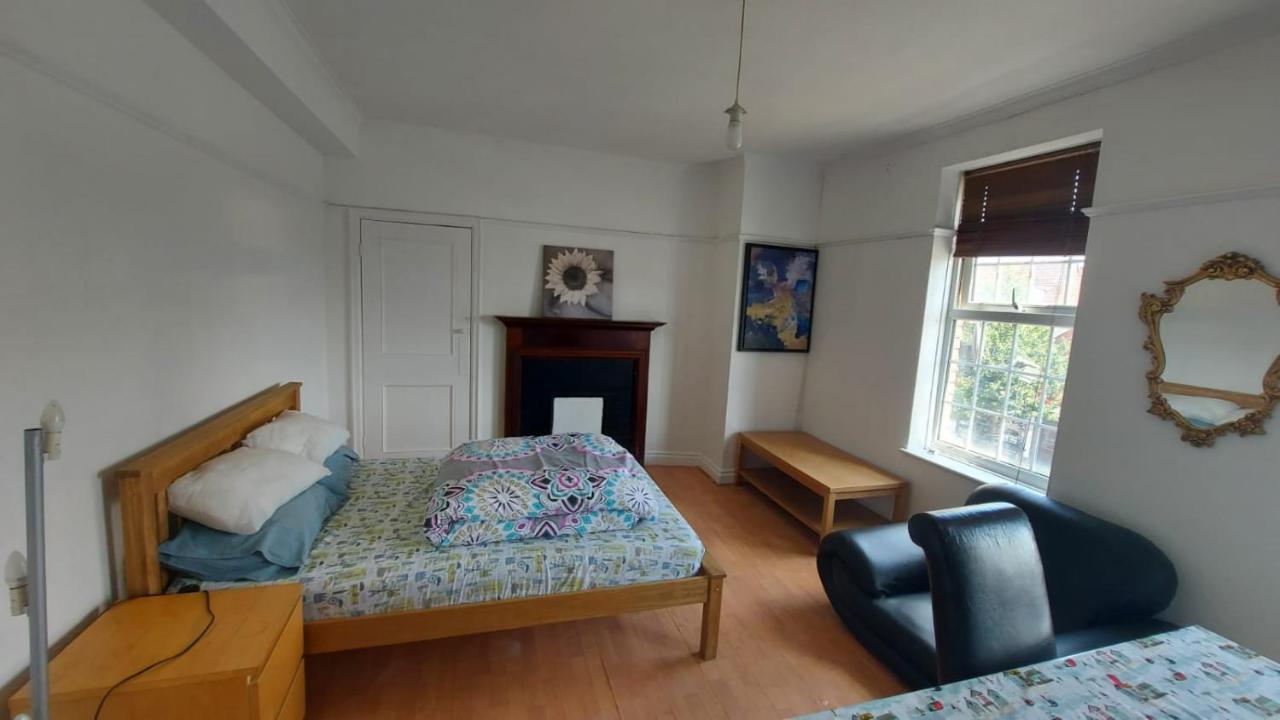 London Edgware Station Apartment מראה חיצוני תמונה