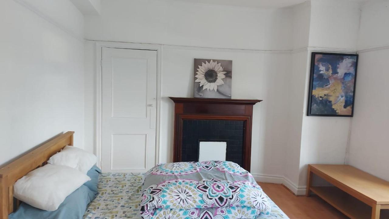 London Edgware Station Apartment מראה חיצוני תמונה