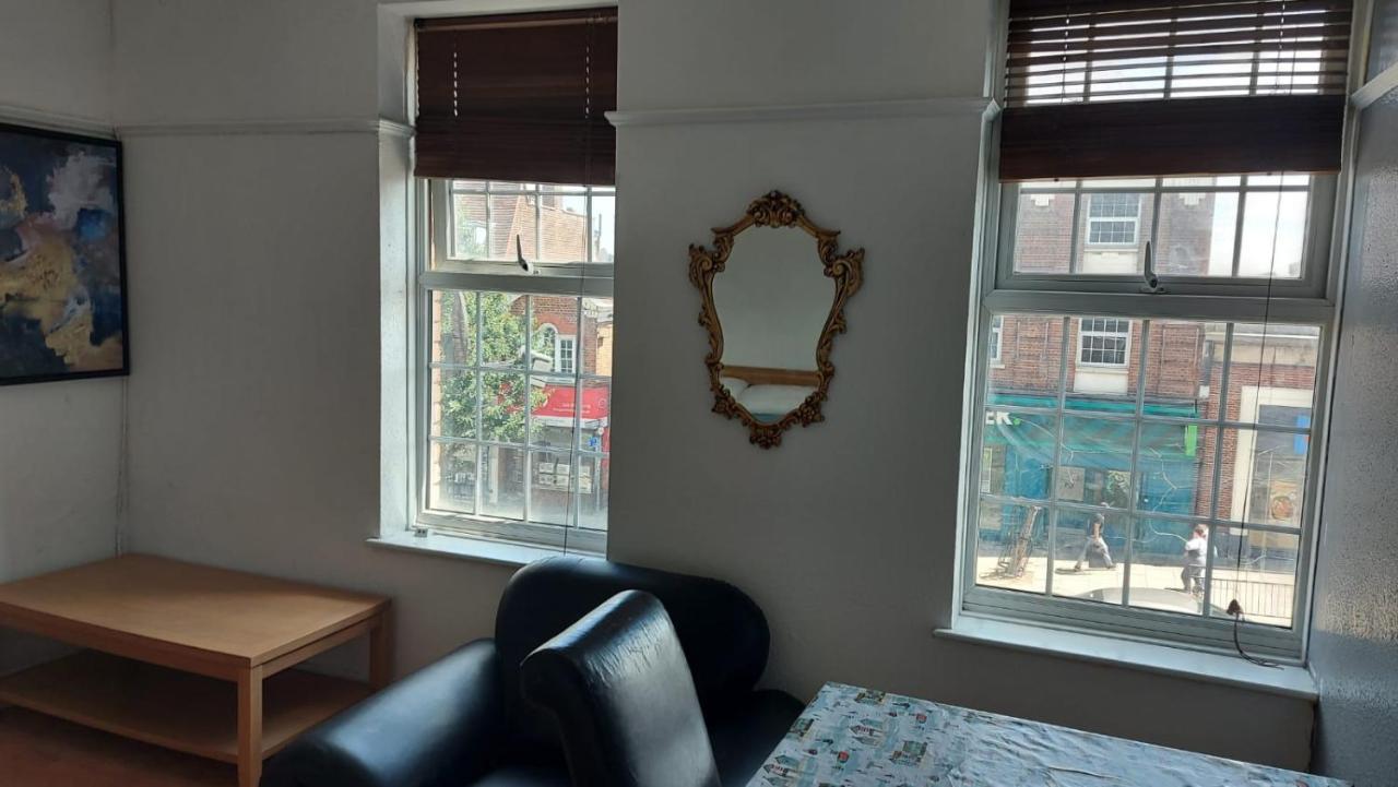London Edgware Station Apartment מראה חיצוני תמונה